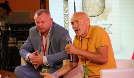 Член Общественной палаты стал обладателем "Золотой совы" на международной книжной ярмарке